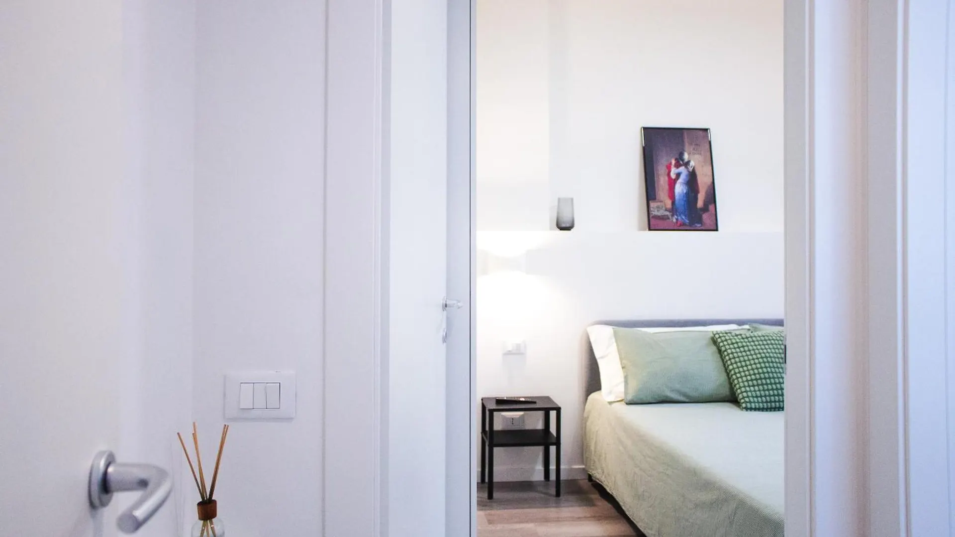 Scialoia Apartment - Affori M3, Niguarda Milan Italy